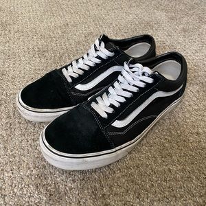 Black Vans Old Skool